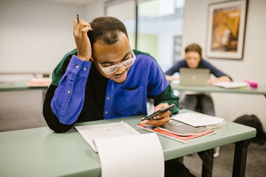 Jak si chytře půjčit na studium? Klíčové tipy pro studenty